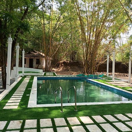 Surya Eco And Wedding Resort Thrissur Extérieur photo